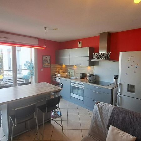 Appartement Cosy 3 Pieces Avec Garage Privatif Сен-Приест Экстерьер фото